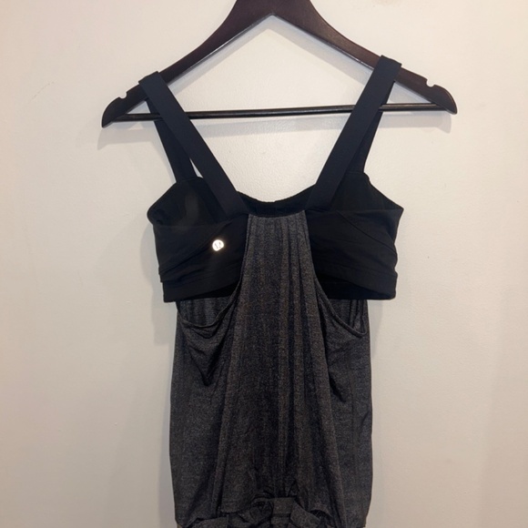 LuLu Lemon Workout Tank - Picture 2 of 2